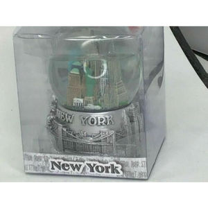 New York City Skyline Snow Globe Skyscrapers Empire State Statue Liberty New